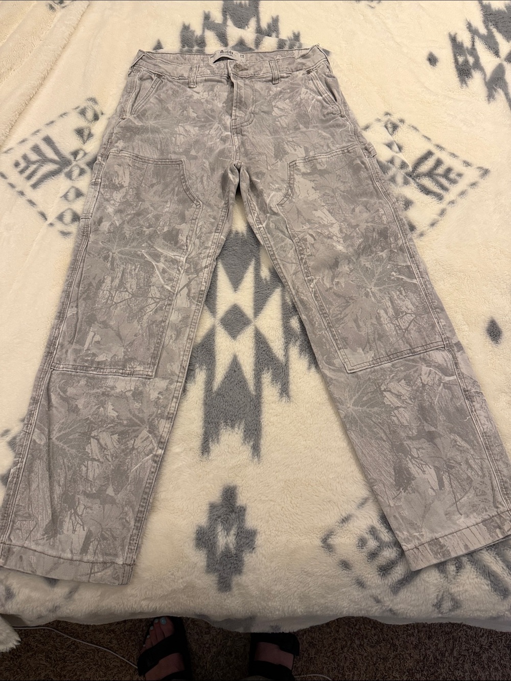 Hollister Light Gray Camouflage Cargo Pants